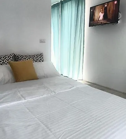 Tiny Village Mamaia Nord - House 5 * ナボダリ