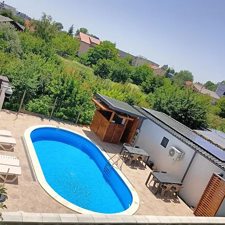 別荘 Tiny Village Mamaia Nord - House 5 ナボダリ