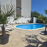 Tiny Village Mamaia Nord - House 5 Semesterbostad Năvodari